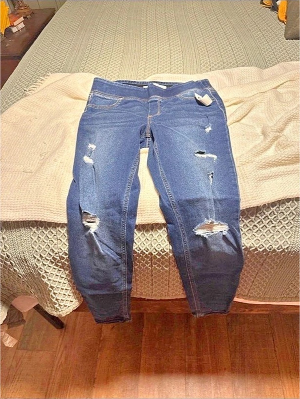 Kancan Distressed Skinny Jeans in Blue